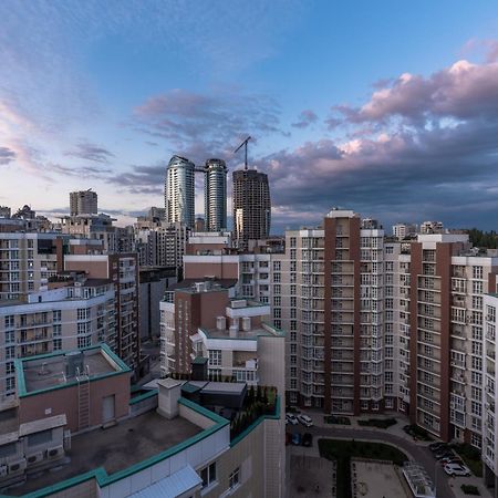 Eco Apartments In French Quarter Kiev Bagian luar foto