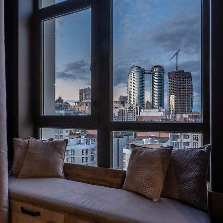 Eco Apartments In French Quarter Kiev Bagian luar foto
