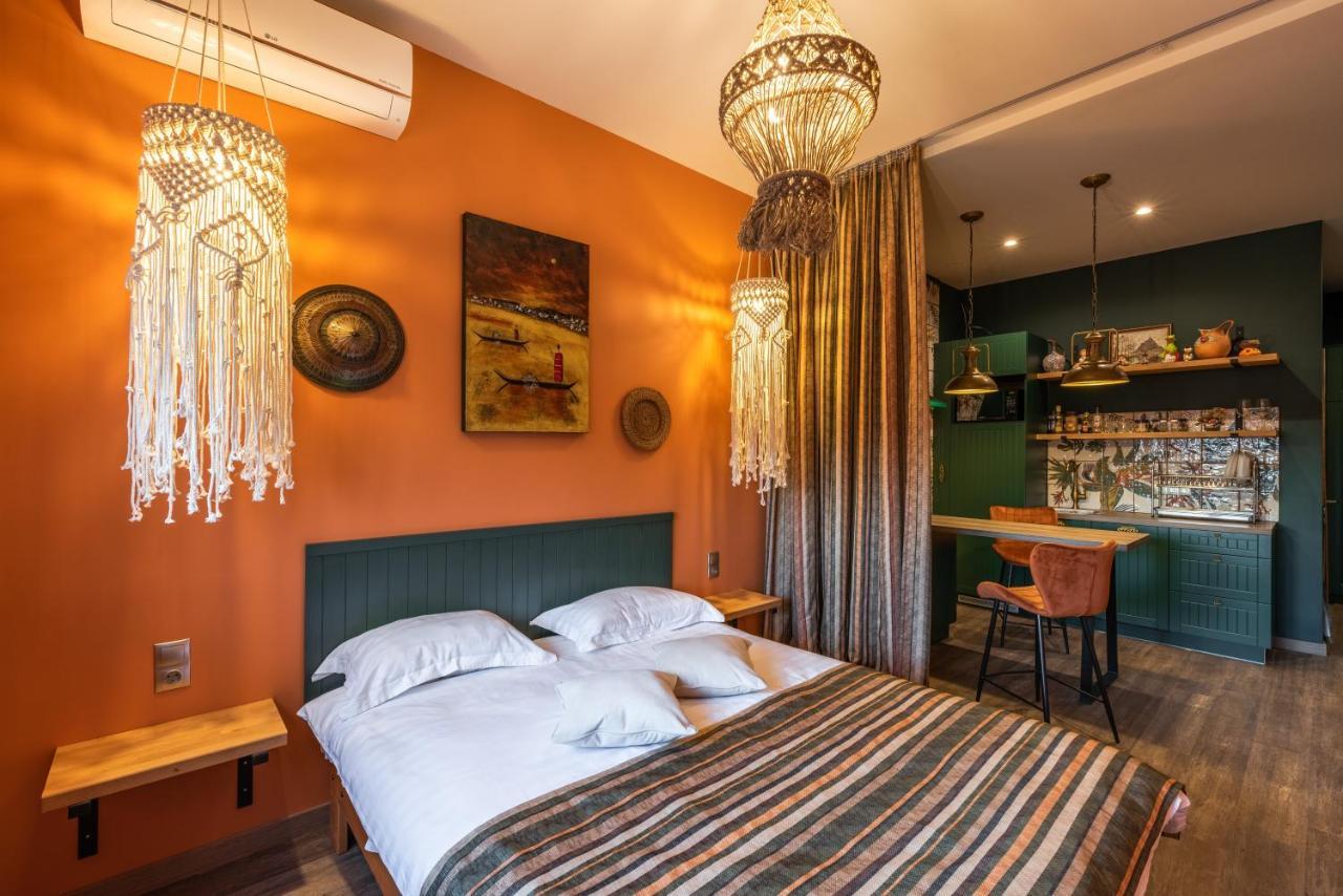 Eco Apartments In French Quarter Kiev Bagian luar foto