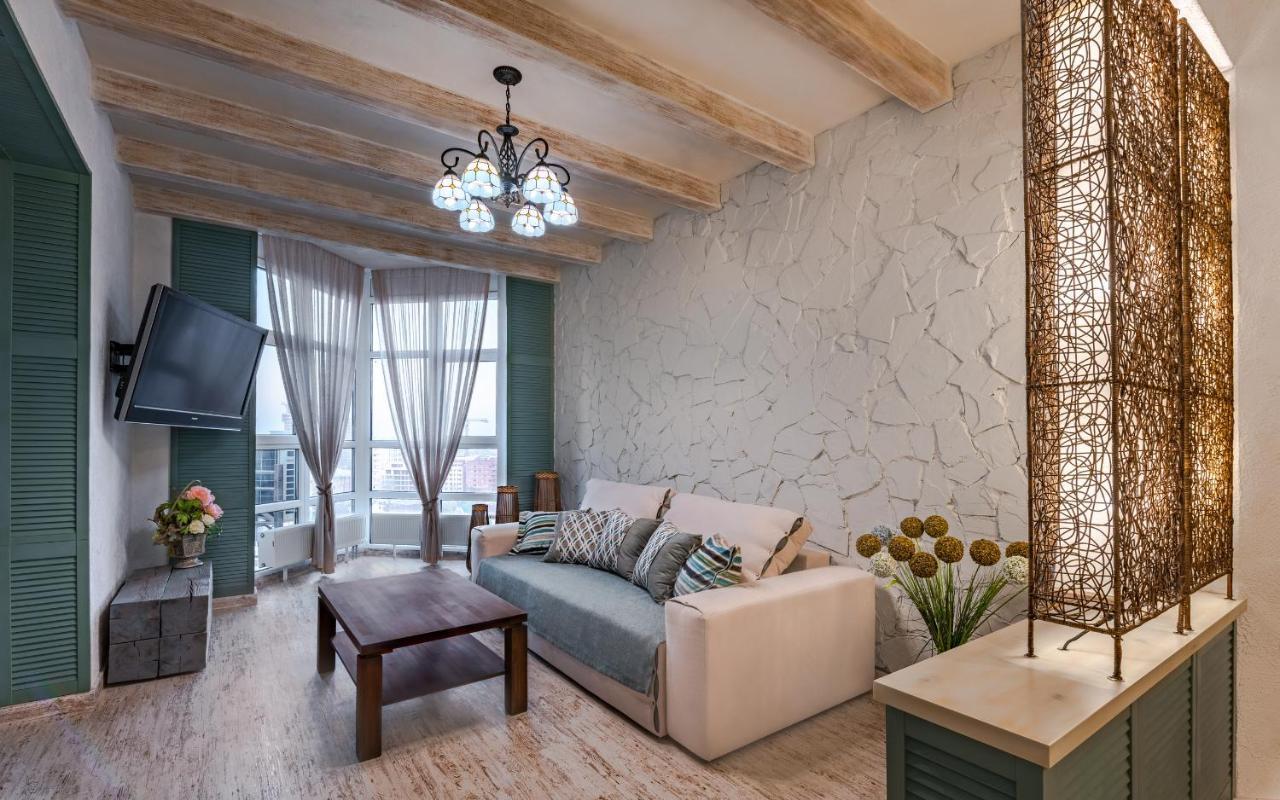 Eco Apartments In French Quarter Kiev Bagian luar foto