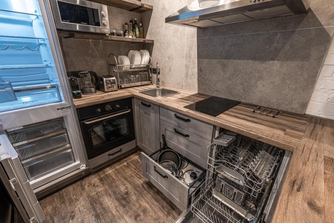 Eco Apartments In French Quarter Kiev Bagian luar foto