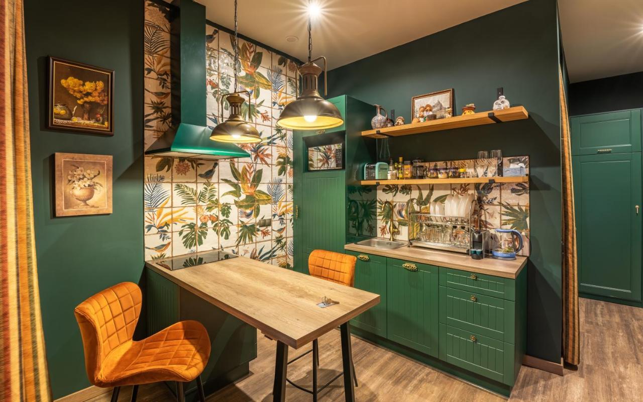 Eco Apartments In French Quarter Kiev Bagian luar foto